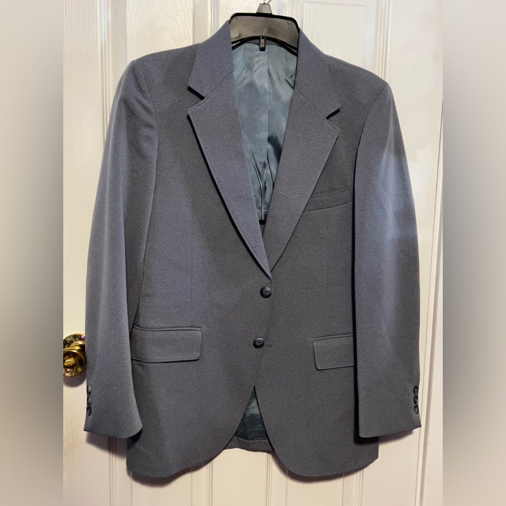 Light blue men suit jacket medium 38S/R century club
